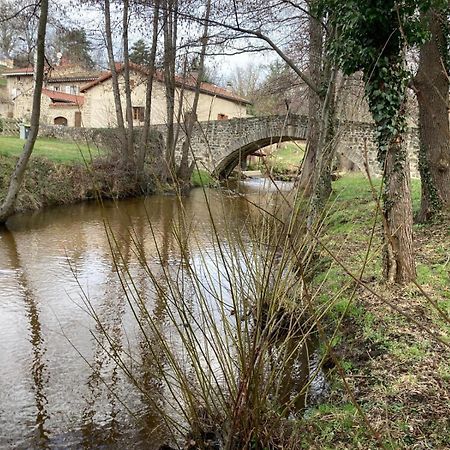 Jolie Maison De Campagne, Compostelle Soleymieux 外观 照片